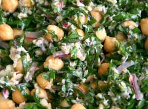 Lemony Garbanzo Kale Salad with Tuna from ShockinglyDelicious.com