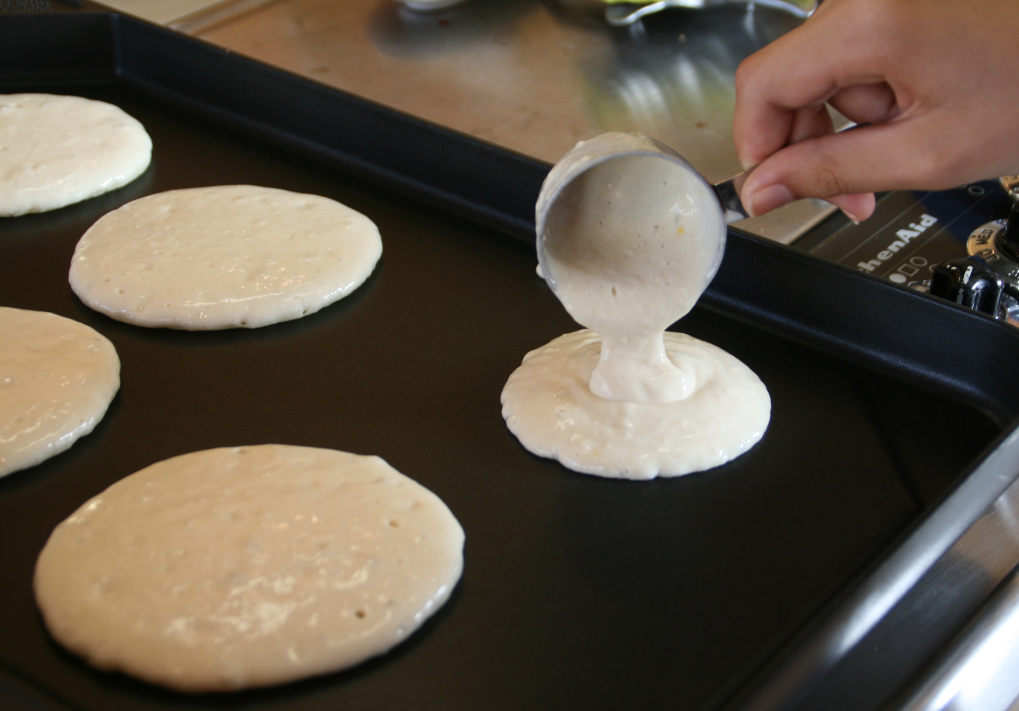 Basic Boffo Buttermilk Pancakes Recipe