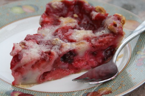 Berrylicious Sour Cream Pie on Shockingly Delicious