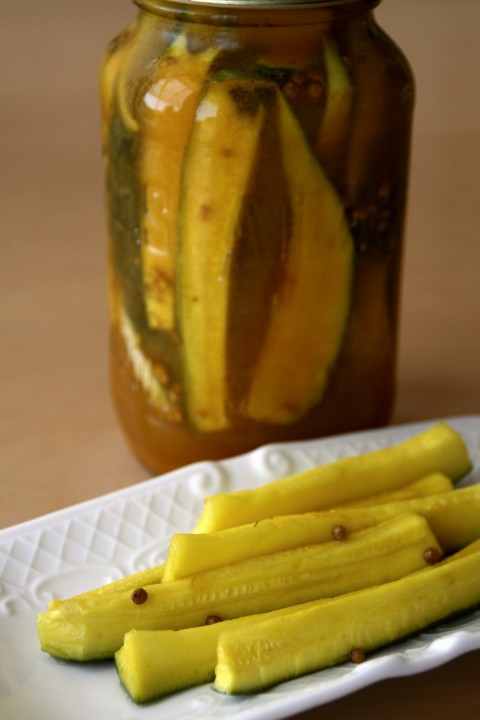 Sweet Refrigerator Zucchini Pickles on Shockingly Delicious