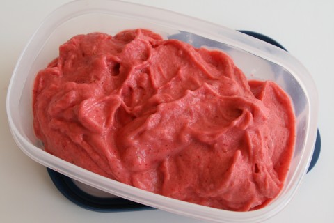 5-Minute Strawberry Sherbet in the Food Processor