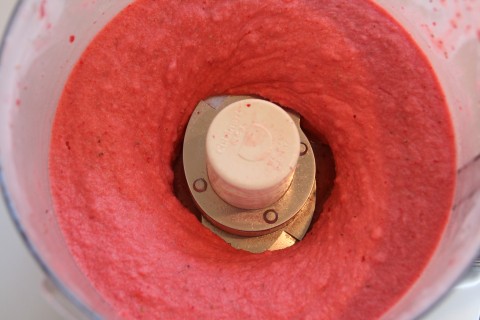 5-Minute Strawberry Sherbet in the Food Processor