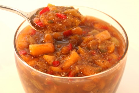 Spiced Fresh Peach Chutney on Shockingly Delicious