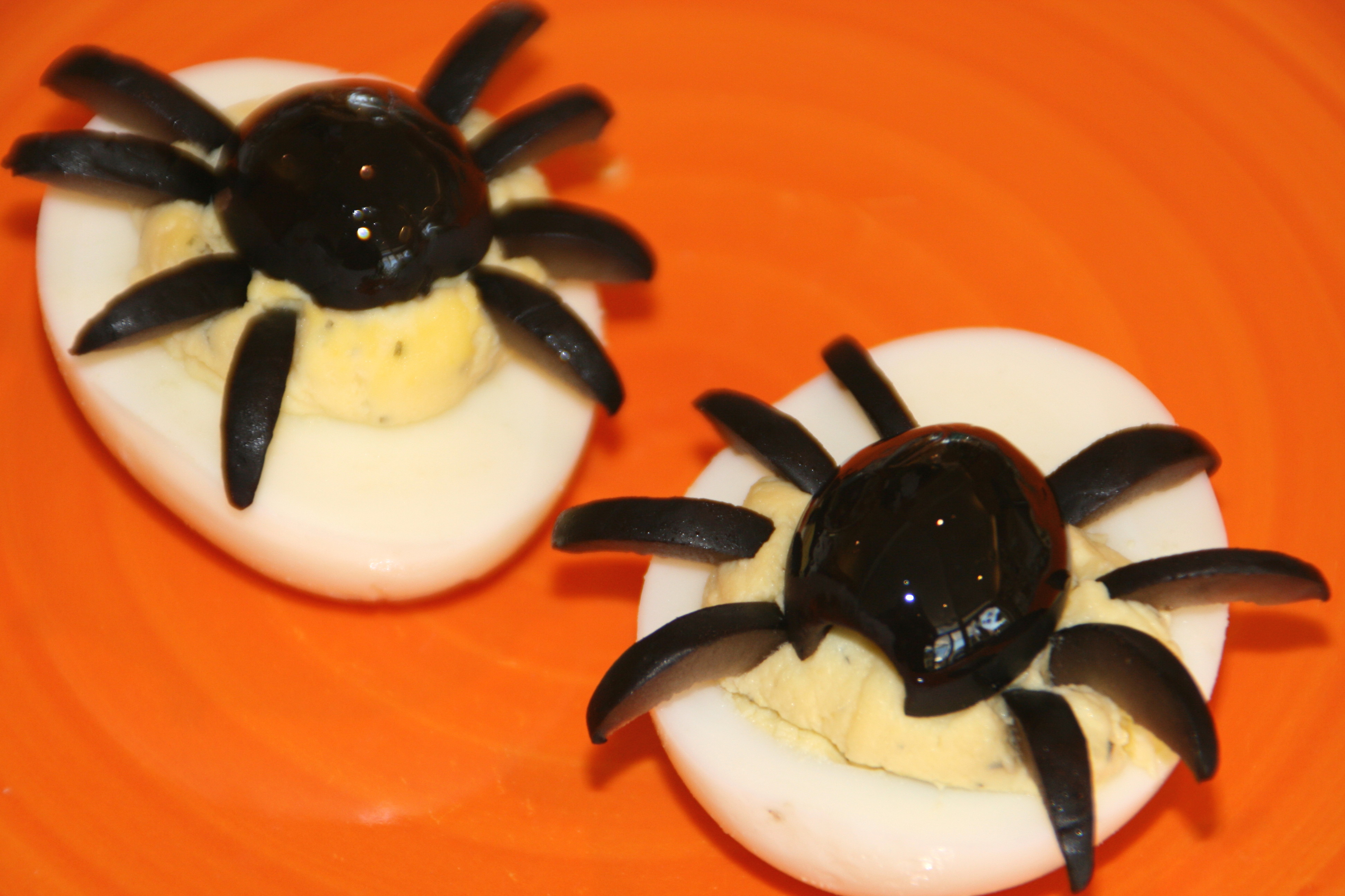Halloween Deviled Spider Eggs on Shockingly Delicious