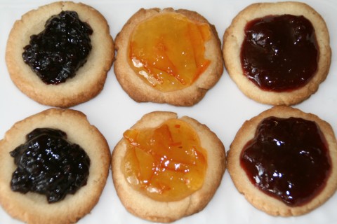 Teeny Tiny Pies for National Pie Day on Shockingly Delicious