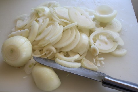 Chopping onions from Shockinglydelicious.com