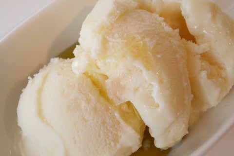 Vanilla Ice Cream with Olive Oil and Sea Salt from Shockinglydelicous