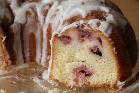 Fresh Strawberry Yogurt Bundt Cake