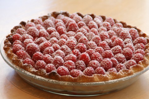 Fresh Raspberry Pie on Shockingly Delicious
