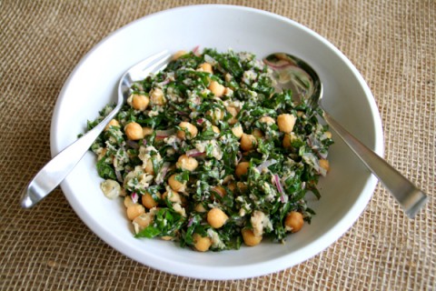 Lemony Garbanzo Kale Salad with Tuna