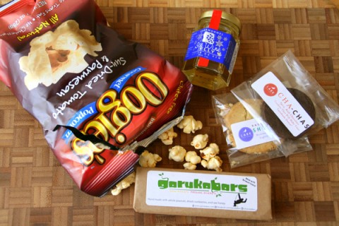 Sample box from PetitAmuse.com