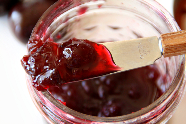 Cherry Jam closeup on the knife