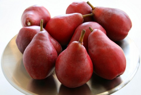 Starkrimson Pears on ShockinglyDelicious.com