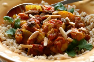 Slow Cooker Country Captain Chicken with Hatch Chiles. Recipe here: https://www.shockinglydelicious.com/?p=9413