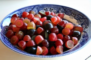 Bowl of grapes on Shockingly Delicious