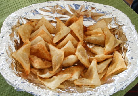 Pumpkin Pie Wontons with Maple Whipped Cream