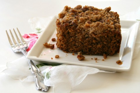Sweet Potato Spice Cake with Pecan Streusel Topping. Recipe on ShockinglyDelicious here: https://www.shockinglydelicious.com/?p=10330