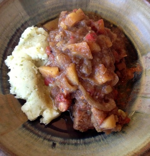 Slow Cooker Paleo Ribs in Tablecloth Stainer Sauce on Shockingly Delicious