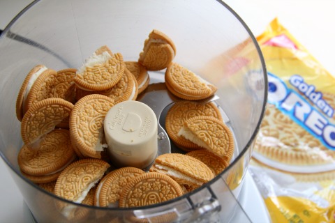 Dreamsicle Oreo Cookie Balls | www.ShockinglyDelicious.com Dreamsicle Oreo Cookie Balls | www.ShockinglyDelicious.com