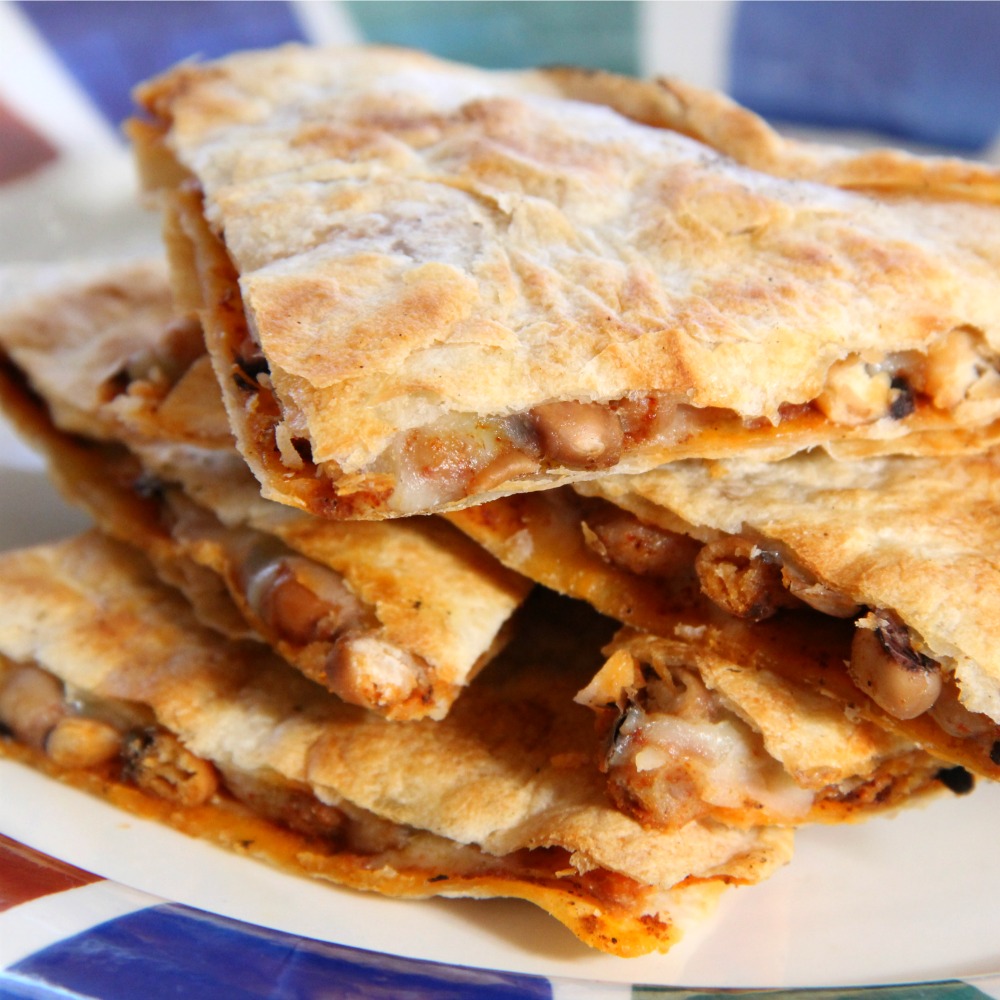 Black-Eyed Pea Quesadilla Recipe | Black-Eyed Peas for New Year’s Day Good Luck |Shockingly