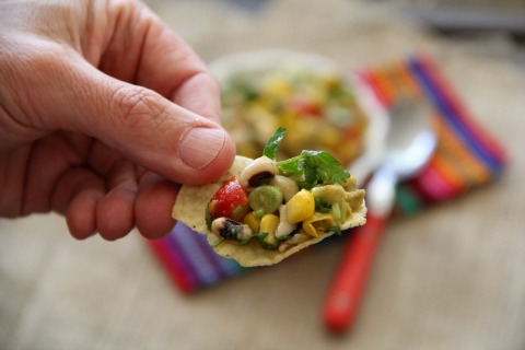 Black-Eyed Pea Cowboy Caviar | www.ShockinglyDelicious.com