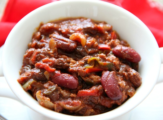 Chili Mole with Red Beans and Raisins | www.ShockinglyDelicious.com