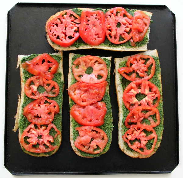 Pesto Caprese French Bread Pizza | ShockinglyDelicious.com Pesto Caprese French Bread Pizza | ShockinglyDelicious.com