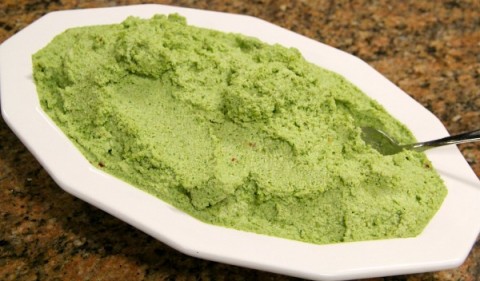 Incredible Edible Edamame Dip / www.ShockinglyDelicious.com