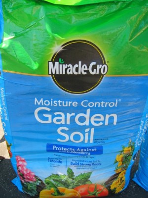 Moisture Control Garden Soil on Shockingly Delicious