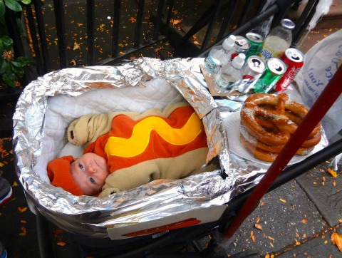 Baby hot dog cart costume for Halloween | ShockinglyDelicious.com