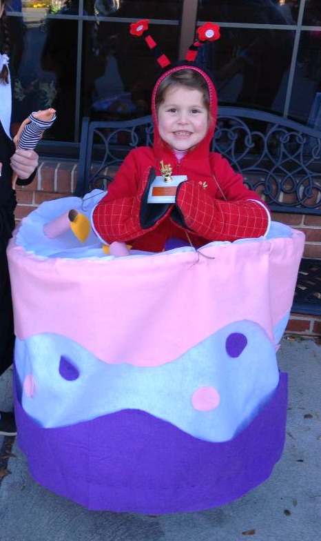 Crab Cake costume for Halloween | ShockinglyDelicious.com