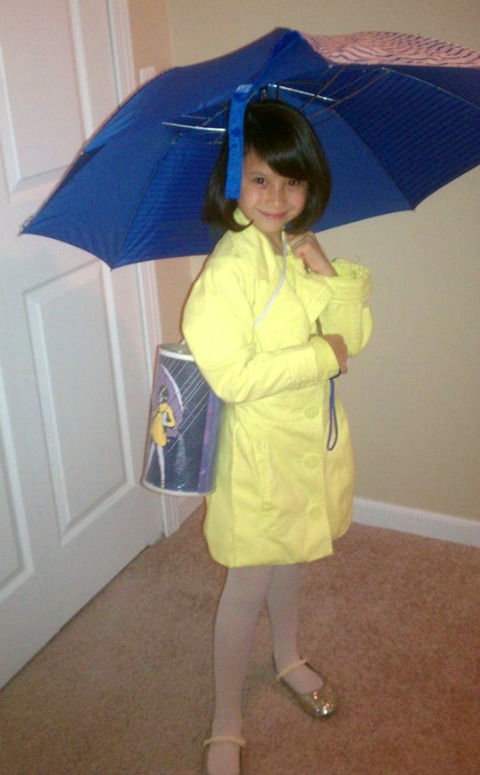 Morton Salt Girl costume for Halloween | ShockinglyDelicious.com