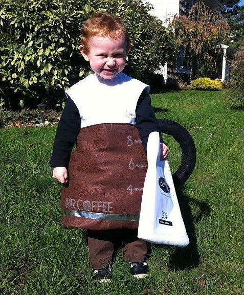 Pot of coffee costume for Halloween | ShockinglyDelicious.com