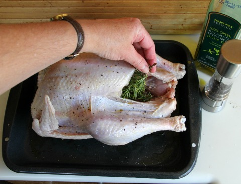 Easiest 1-Hour Turkey | Quick Roast Thanksgiving Turkey | ShockinglyDelicious.com