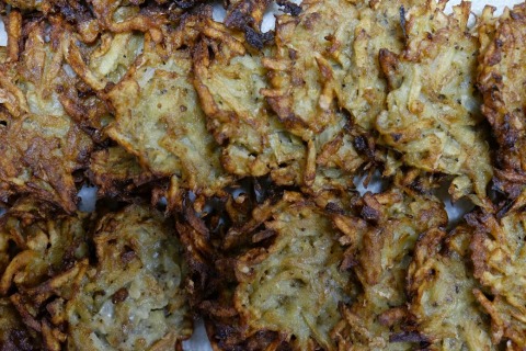 Latkes | ShockinglyDelicious.com