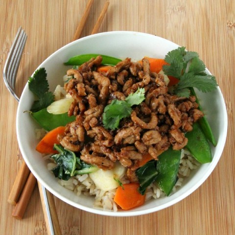 Sesame Pork Stir-Fry Bowl | easy skillet supper recipe with vegetables|ShockinglyDelicious.com