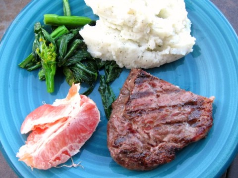 Angus Beef Steak dinner on ShockinglyDelicious.com Angus Beef Steak dinner on ShockinglyDelicious.com