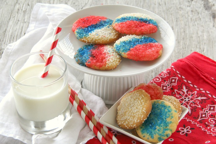 Italian Sprinkle Cookies | Classic Italian cookie with sprinkles, for parties and weddings, easy recipe | ShockinglyDelicious.com