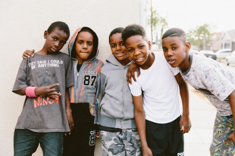 Children waiting in line at LocoL ©Audrey Ma