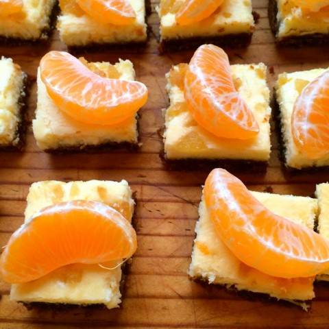 Clementine Gingersnap Cheesecake Bars from The Jolly Tomato