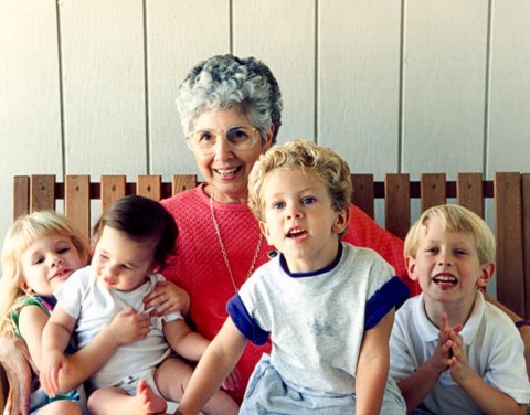 Helen Zito Reinhold and 4 of her grandchildren