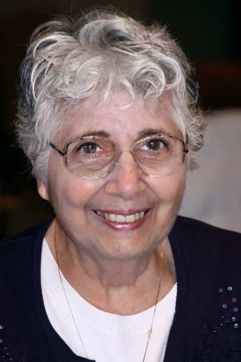 Helen Zito Reinhold 1931-2017