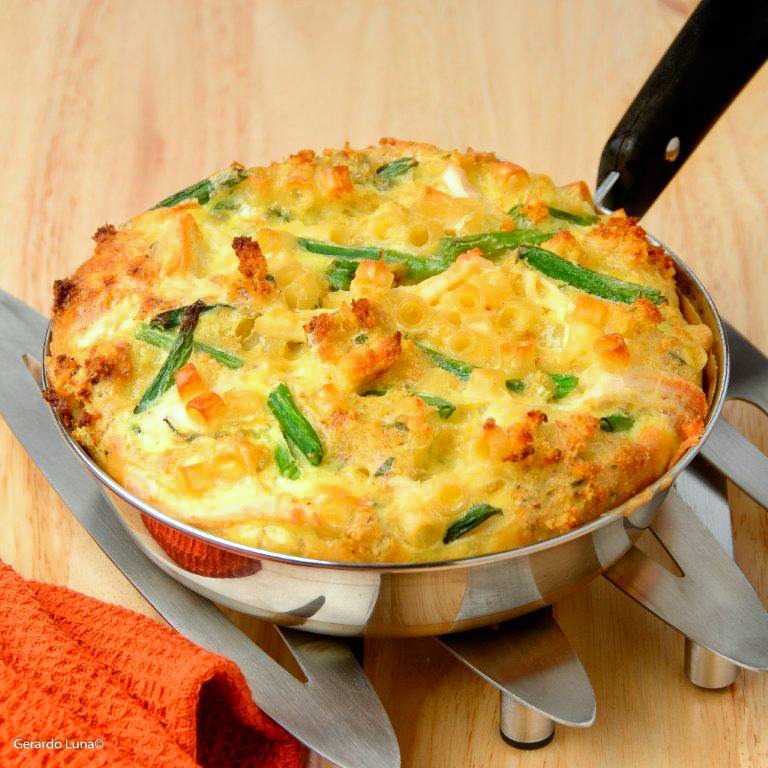 Thanksgiving Leftovers Frittata easy dinner in a skillet