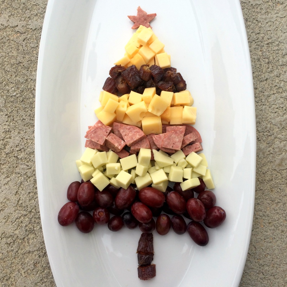 Tree Shaped Meat And Cheese Plate Shockingly Delicious