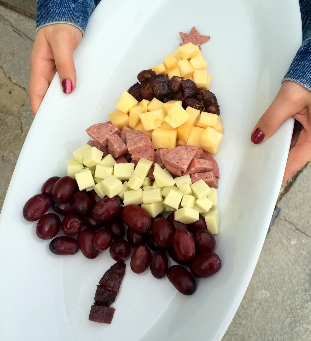 Tree-Shaped Meat and Cheese Platter