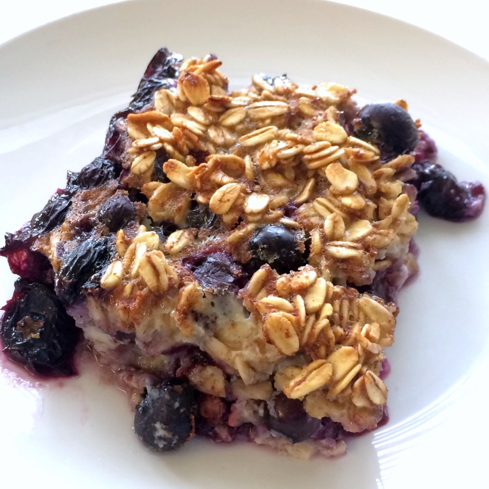 Banana Blueberry Baked Oatmeal