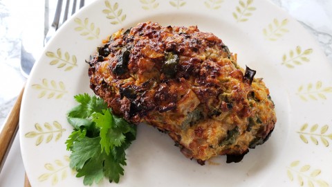 MEXICAN TURKEY MEAT LOAF: Done from start to finish in a half hour, this healthy meat loaf is warmed by chili and cumin, perfumed with cilantro and zipped up with green chiles and salsa. Bonus: it uses only 1 bowl, too!