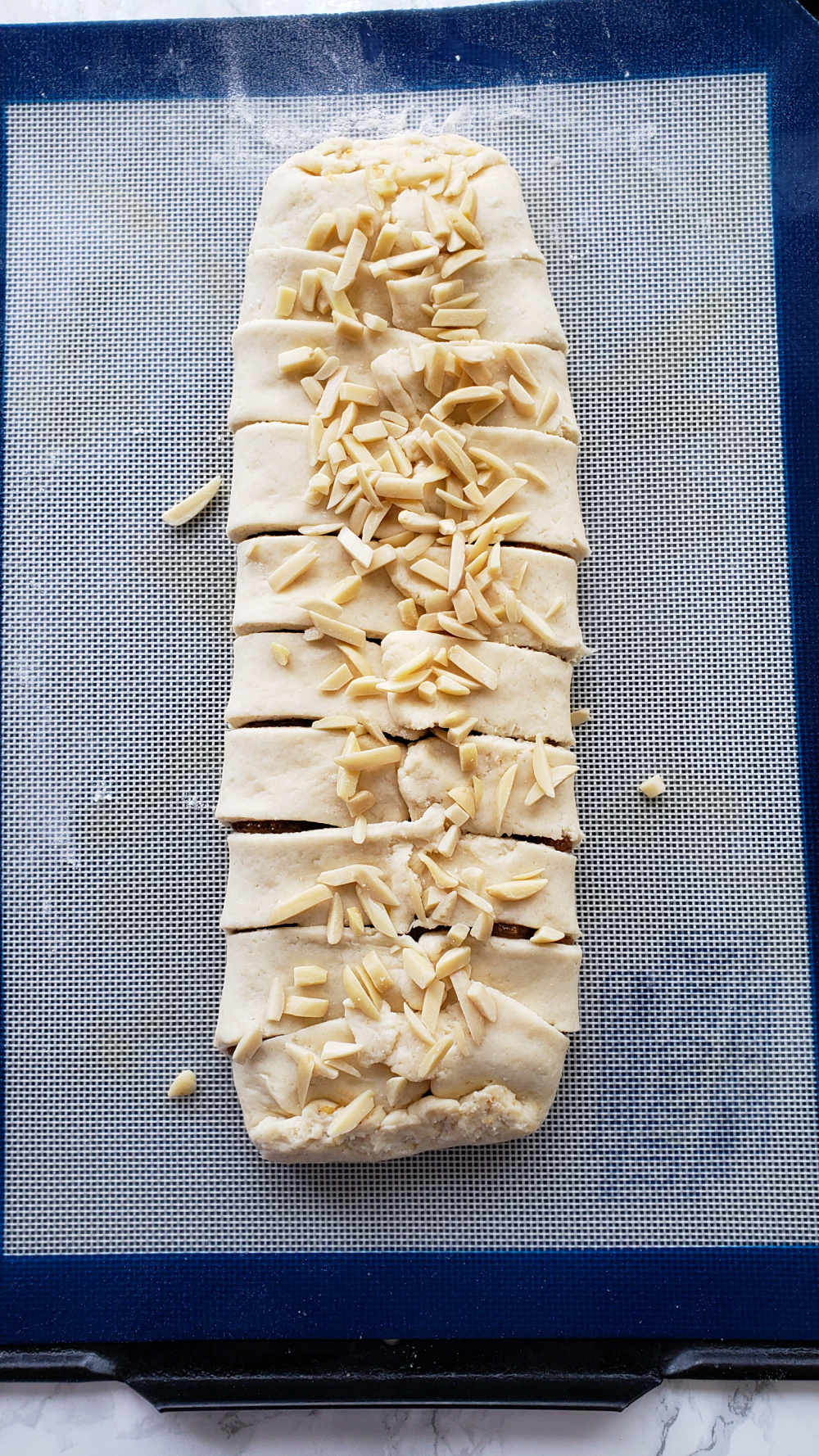 Almonds on top of Cream Cheese Pastry with Almond Filling